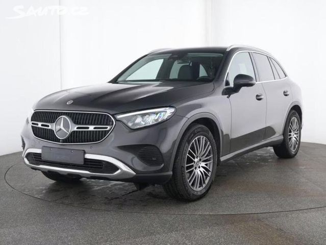 Mercedes GLC